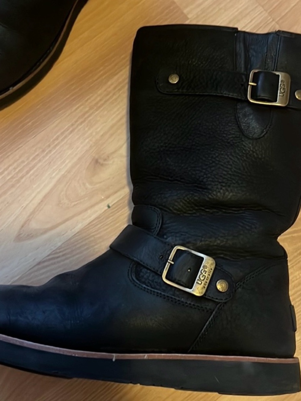 UGG Black Shearling-Lined Interior Detail
